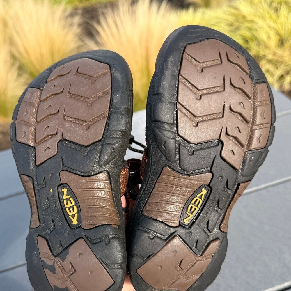 KEEN Newport H2 Sandal 13 Brown Hiking Water Shoes Outdoor Activities Gorpcore - Picture 3 of 5